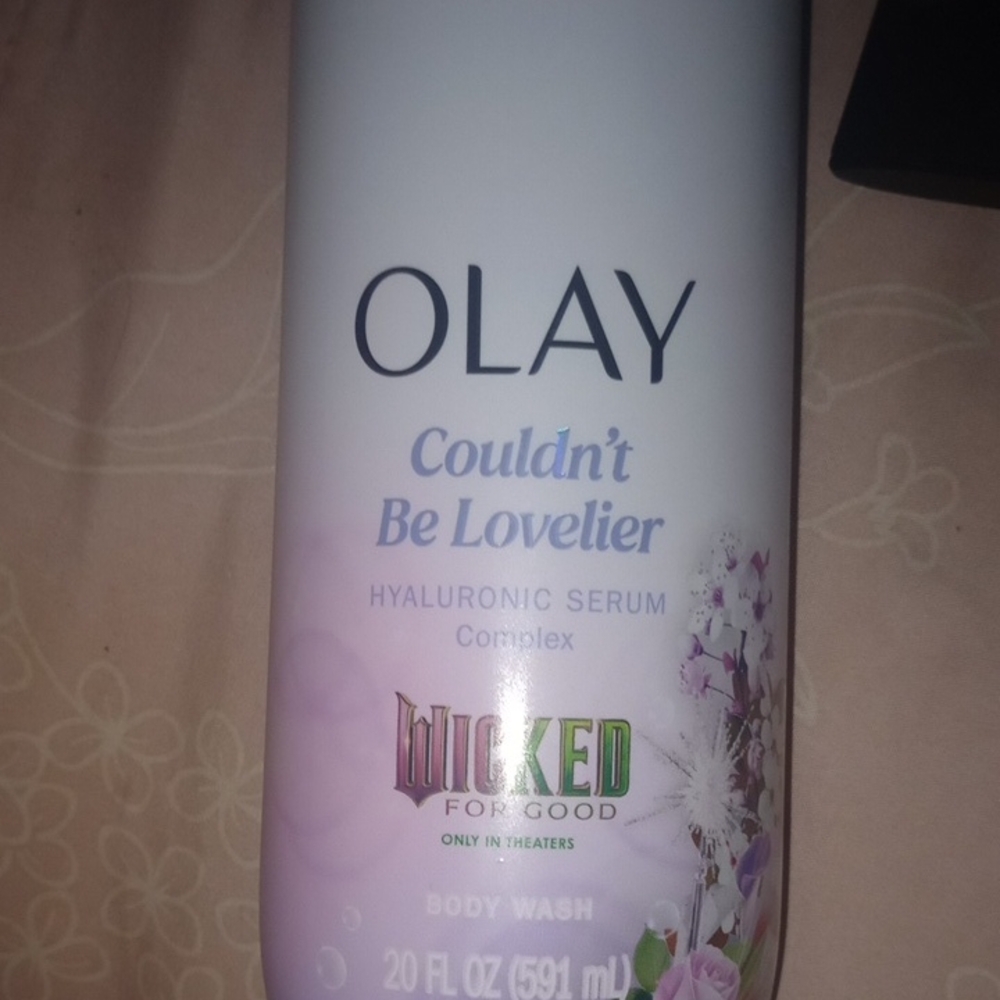 OLAY Hyaluronic Serum Body Wash with Purple Floral Design